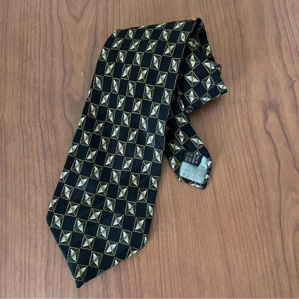 Valentino Men's Necktie 58”Handmade in Italy, 100% Silk Gold & Black Geometric